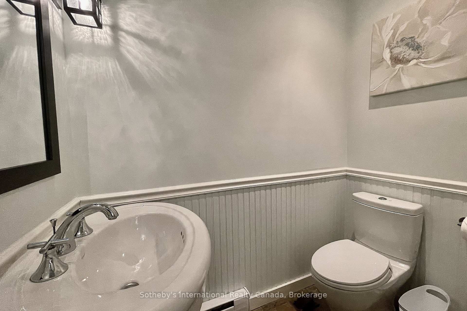 571 OXBOW Crescent photo 19