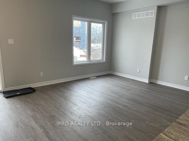 43 Perenack Avenue Unit # 19 photo 4