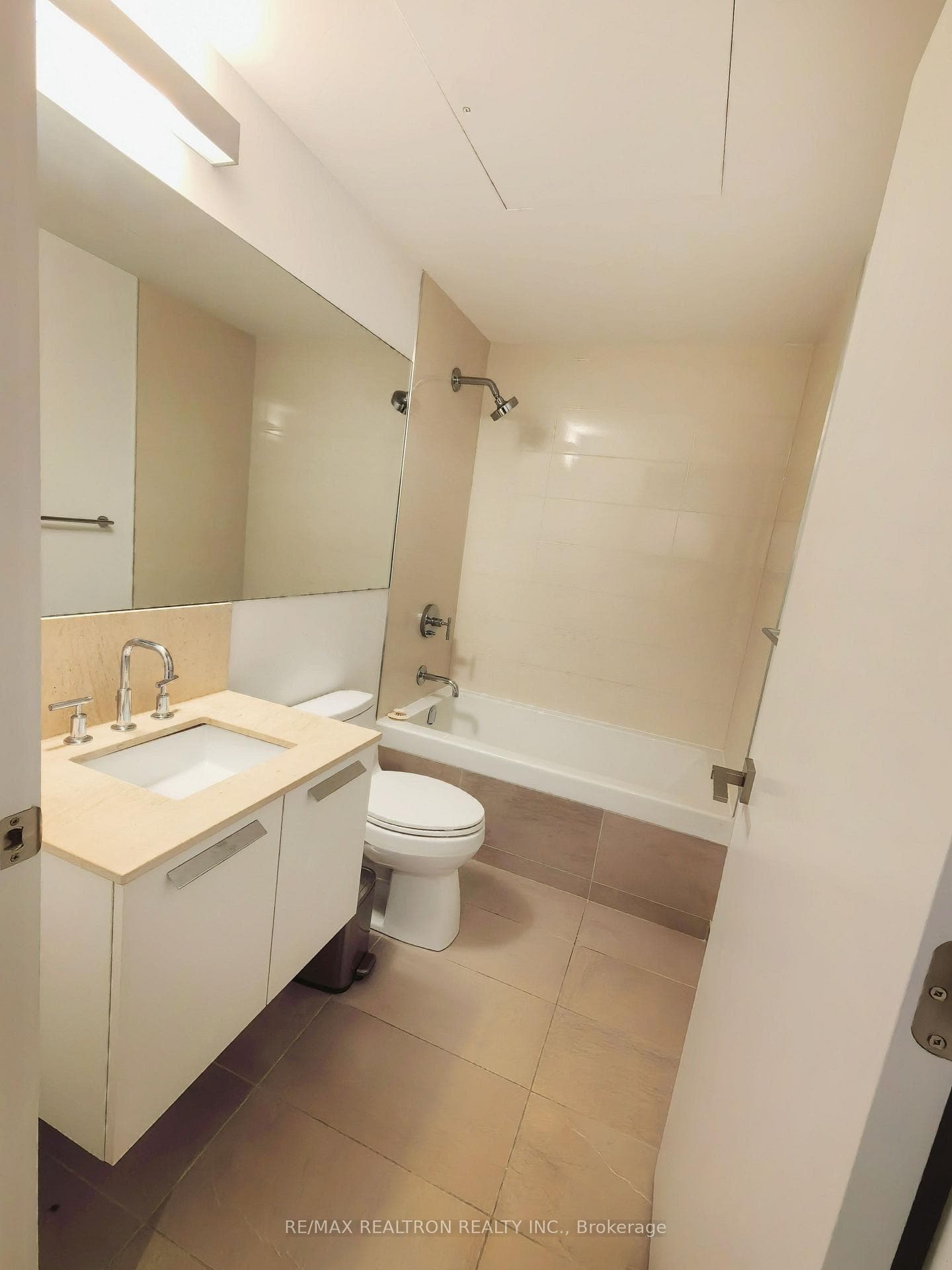 50 Charles Street Unit 2607 photo 11