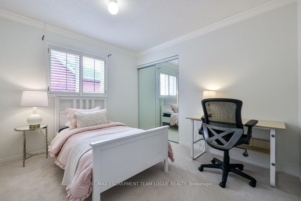 145 Westchester Road photo 33