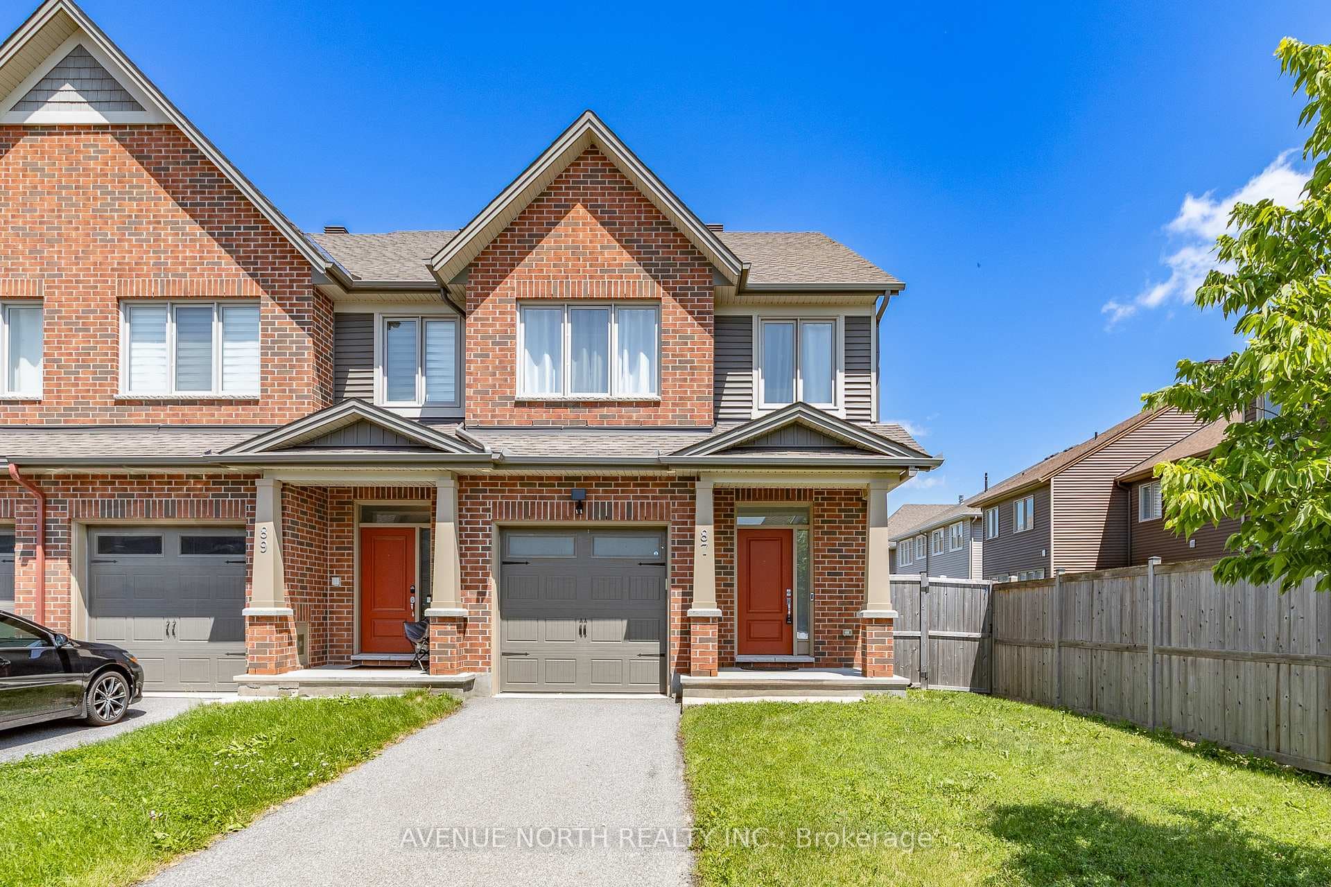 87 Nepeta Crescent photo 39
