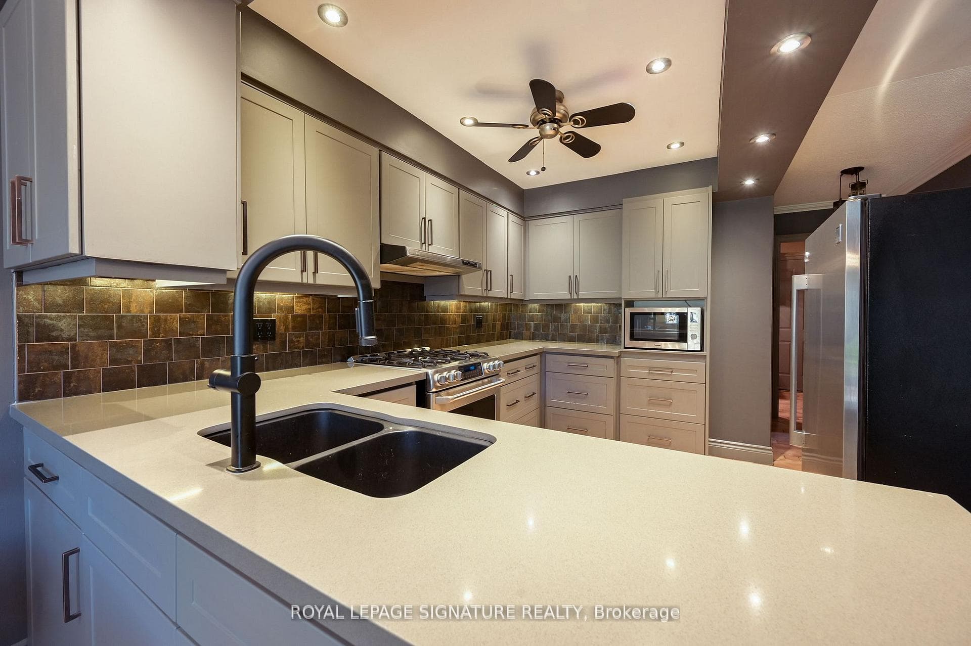 1191 Grange Road photo 7
