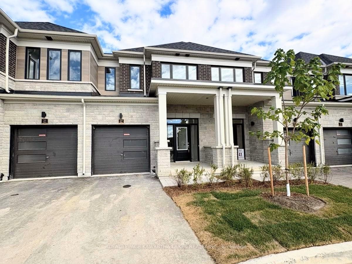 27 Hickey Lane photo 1