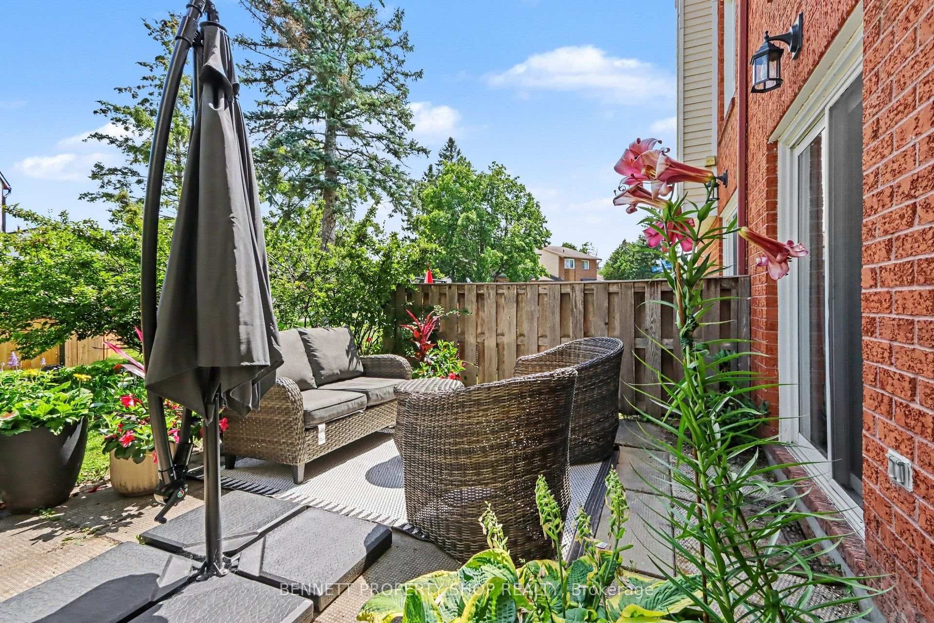 2 Maple Ridge Crescent Unit B photo 14