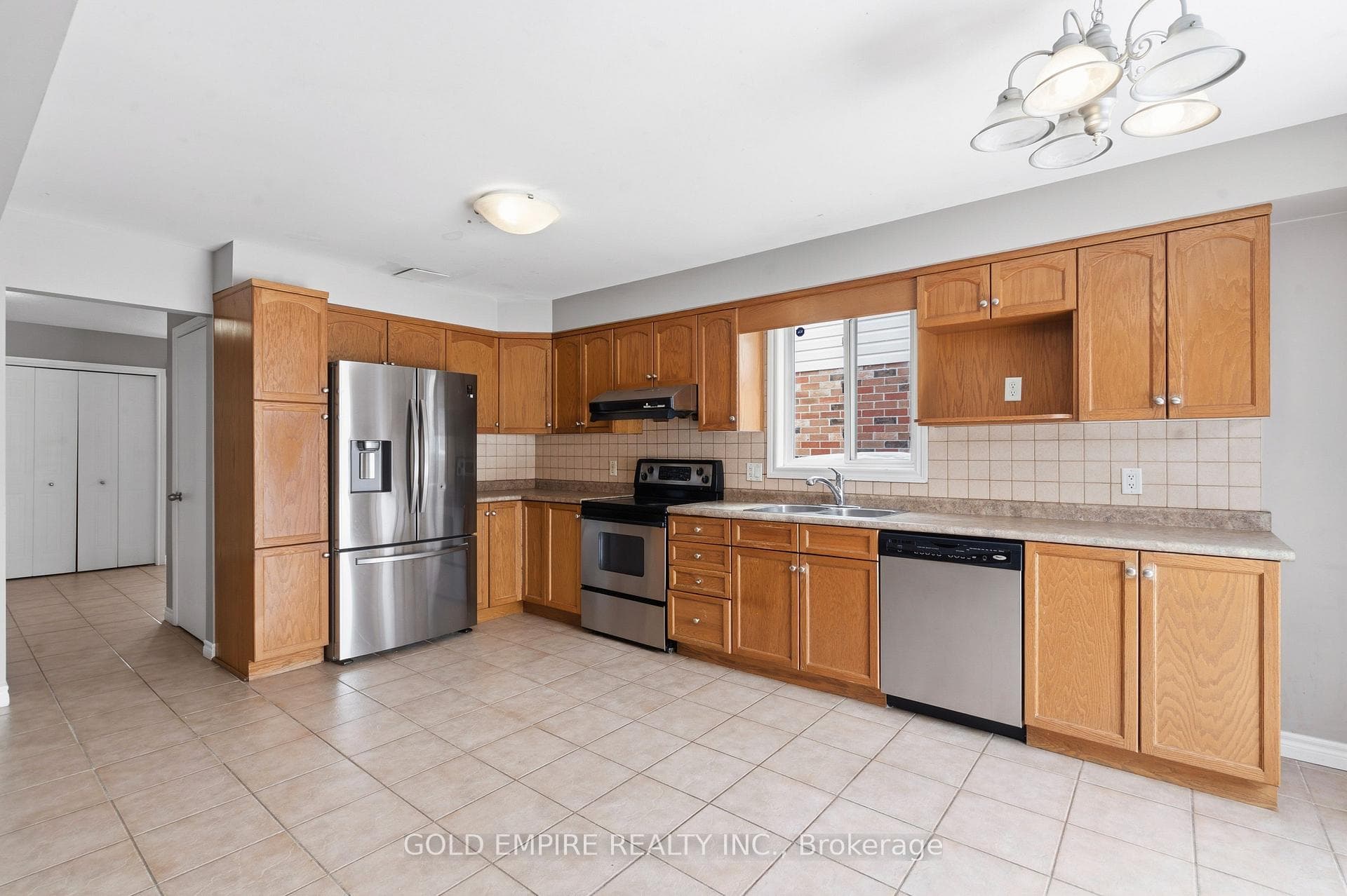 1307 Blackmaple Drive photo 9