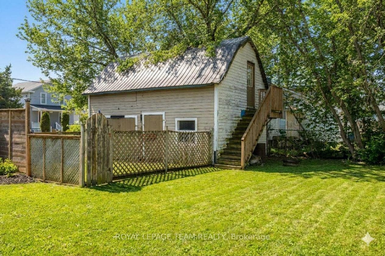 5529 Lion Street photo 36