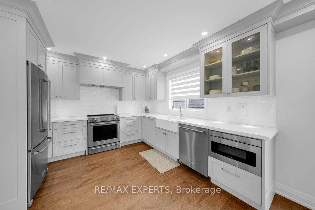 30 Comoq Avenue photo 11