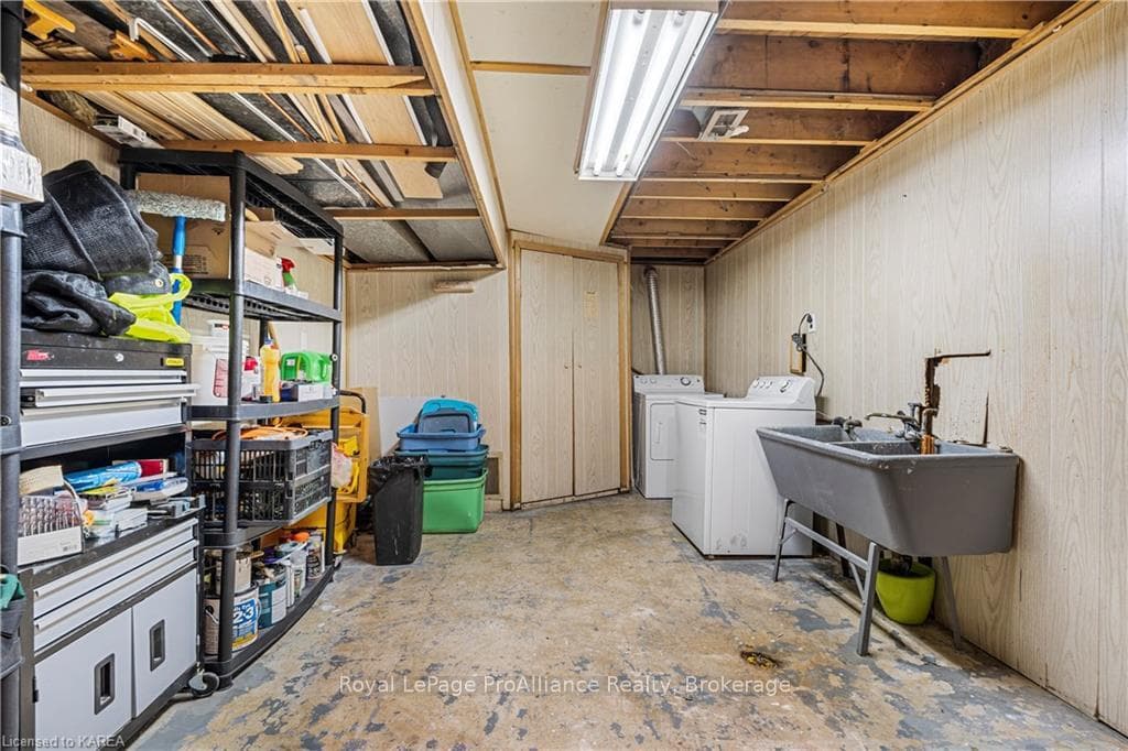 67 BRISCOE Street photo 30