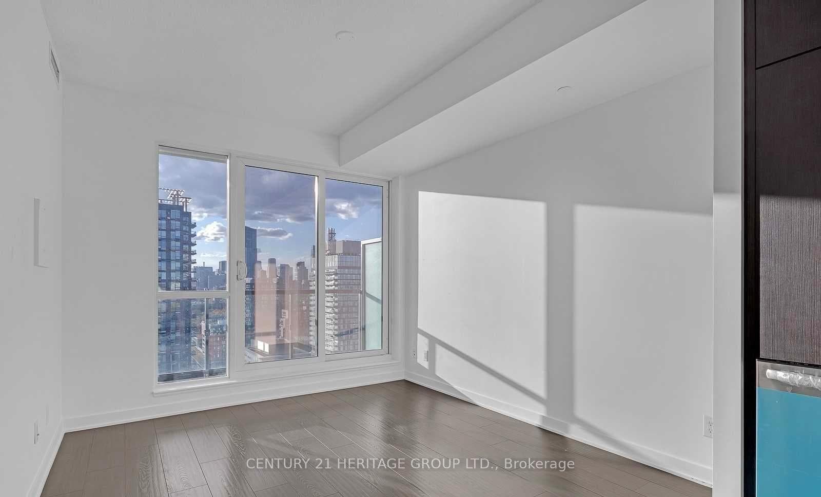 170 Sumach Street Unit 2107 photo 15
