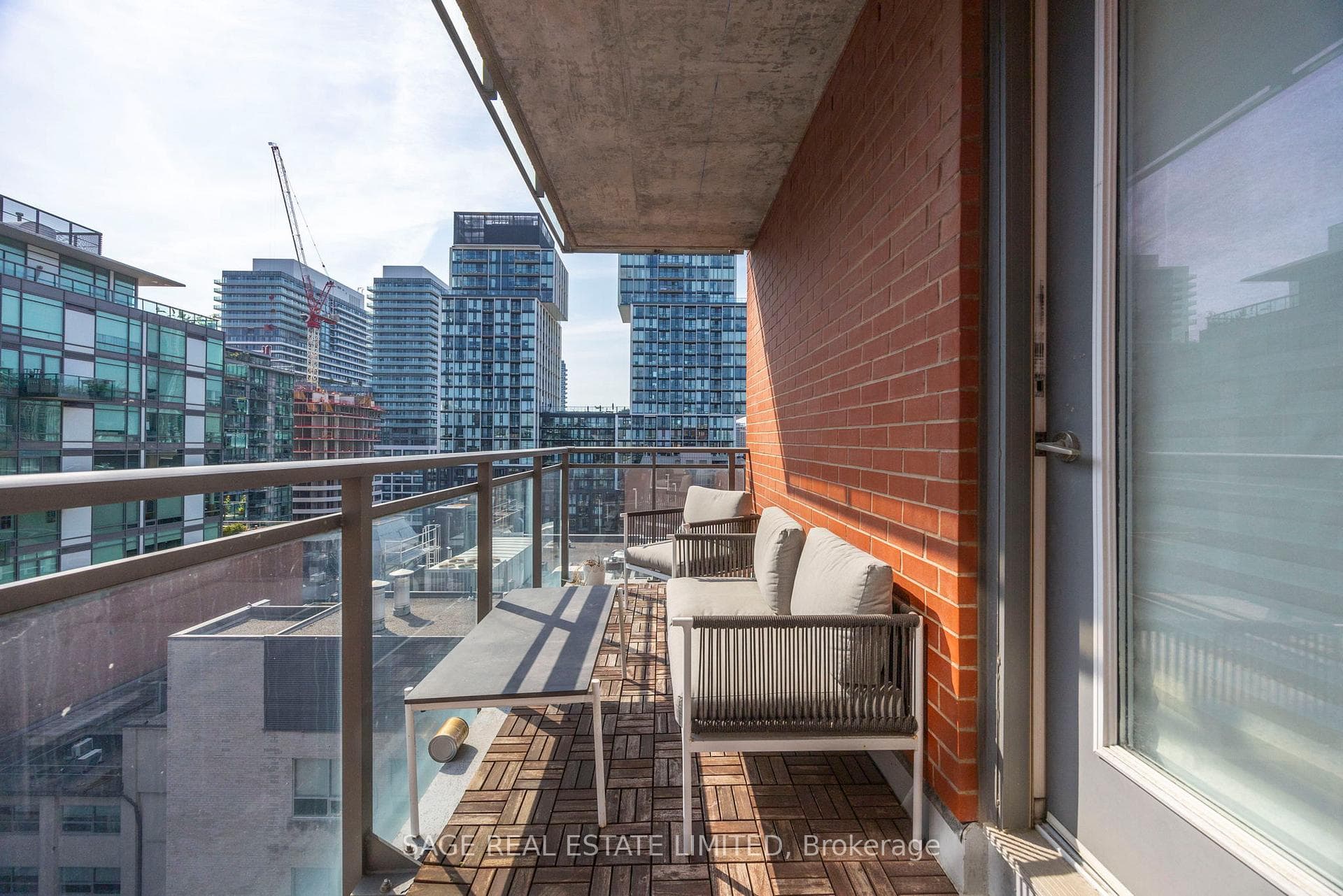 205 Frederick Street Unit 1211 photo 19