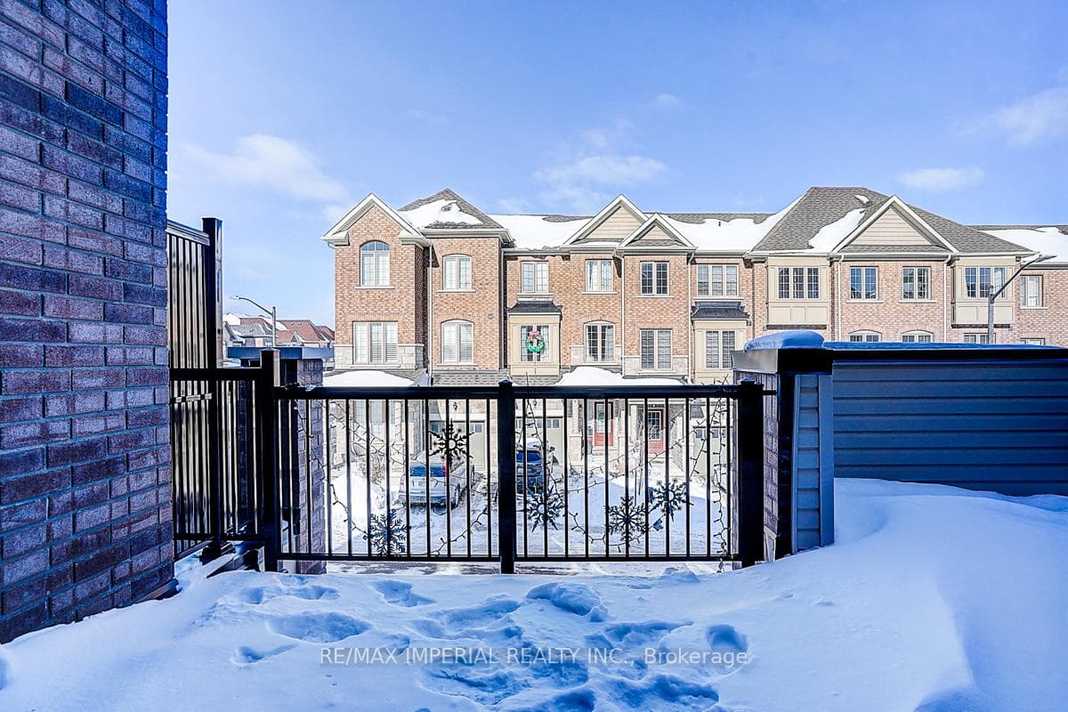 29 Kingfisher Way photo 30