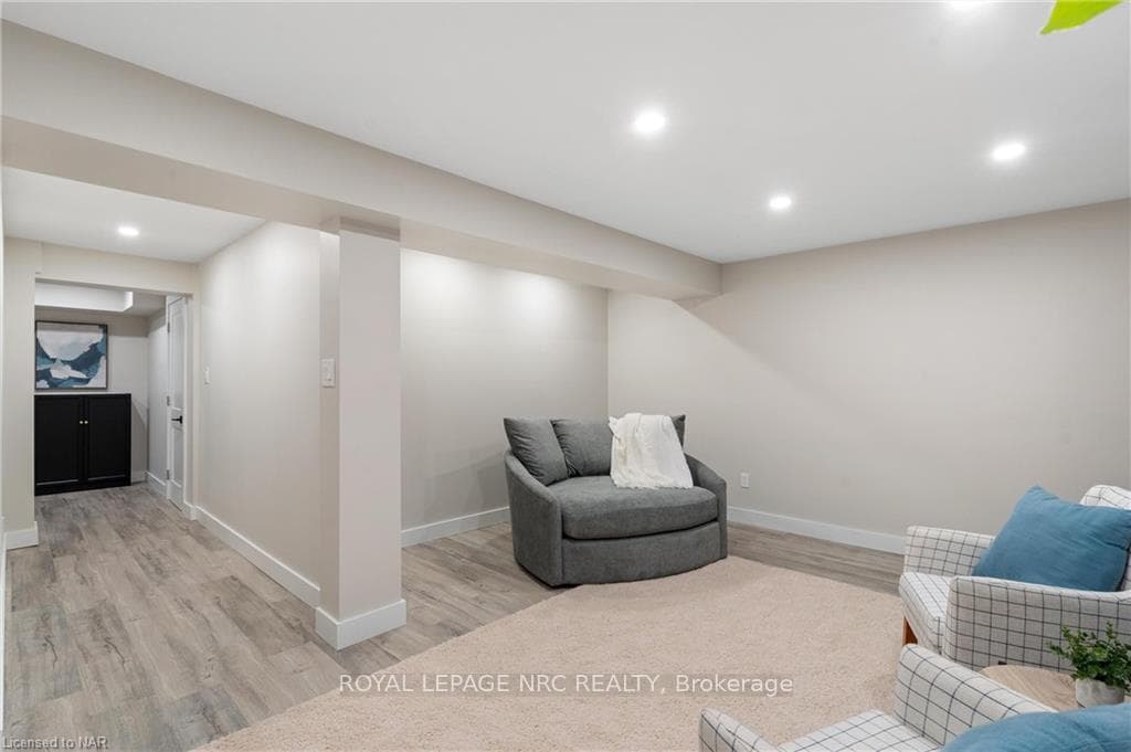Family room (basement)