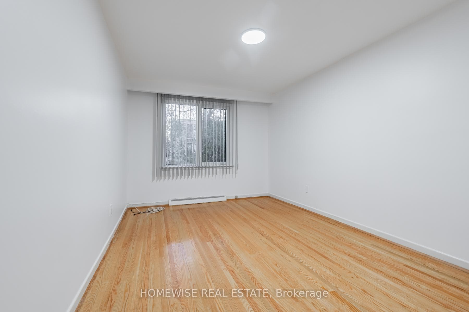 10 Cedar Springs Grove photo 23