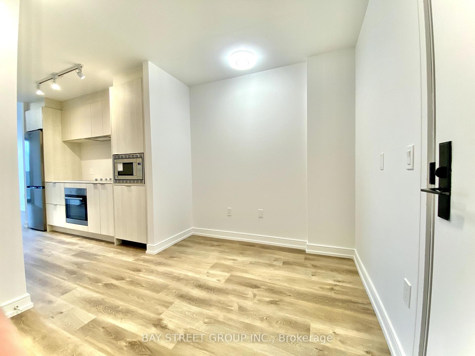 1 Jarvis Street Unit 1511 photo 12