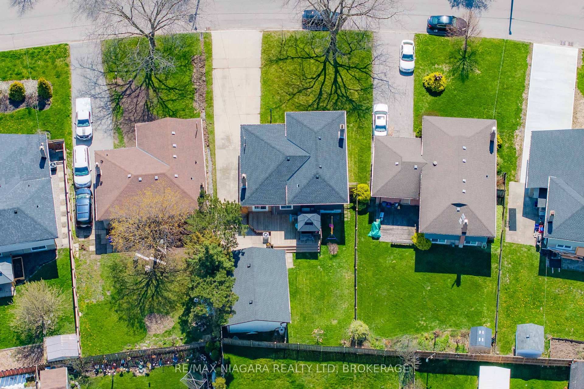 45 Meredith Drive photo 24