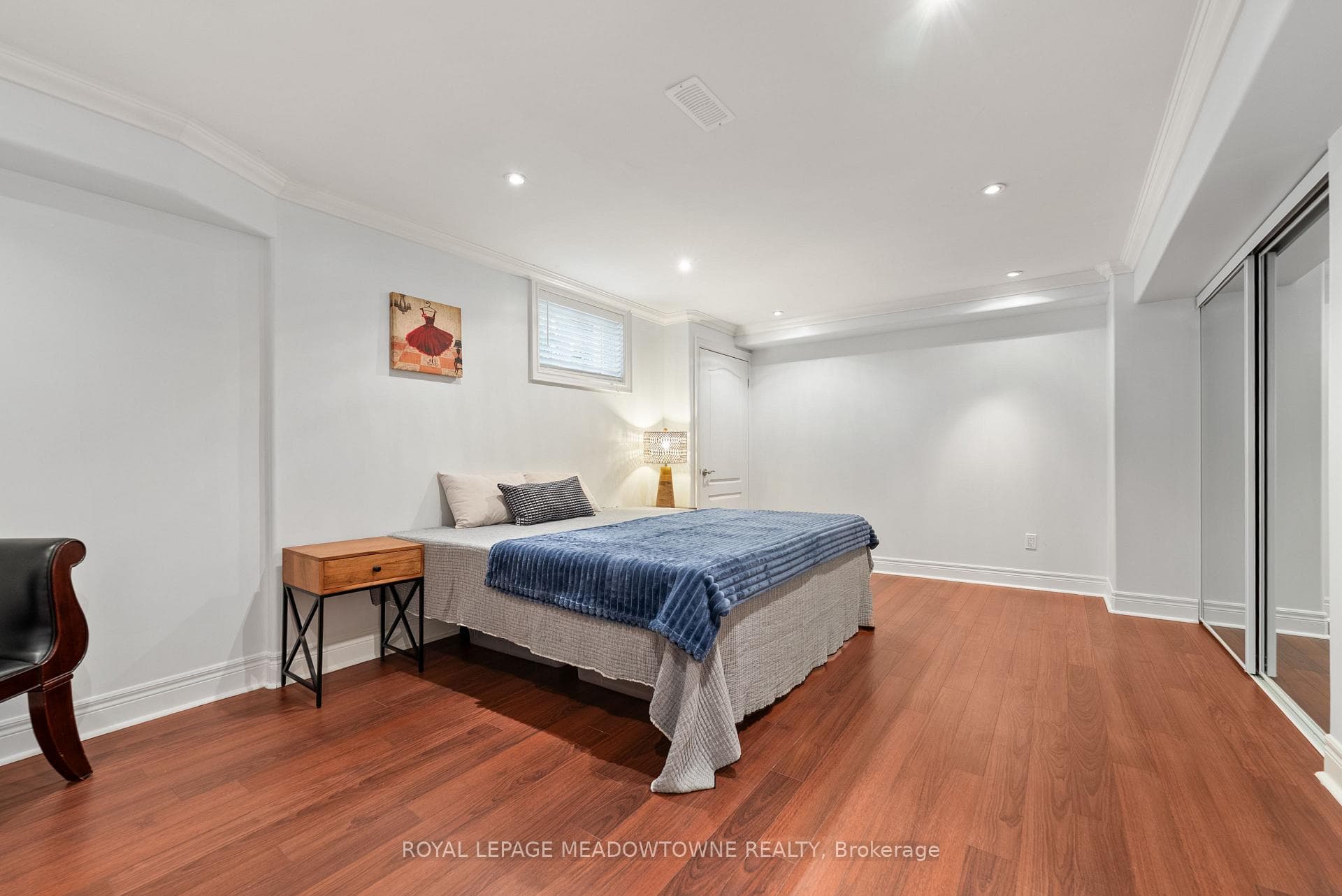 17 Mcnutt Street photo 39