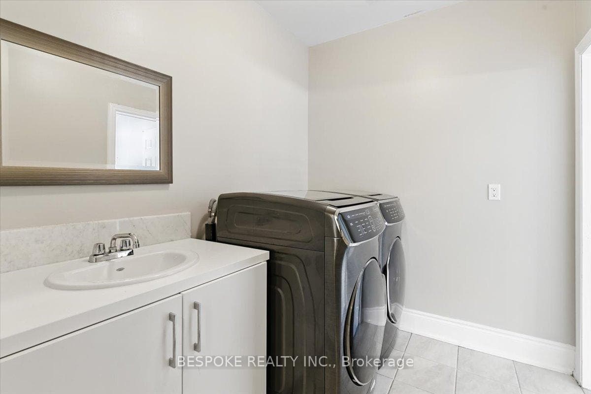 125 Lyle Drive photo 24