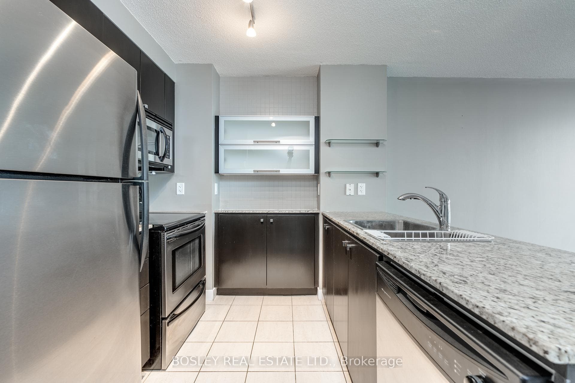 11 Brunel Court Unit 5002 photo 14