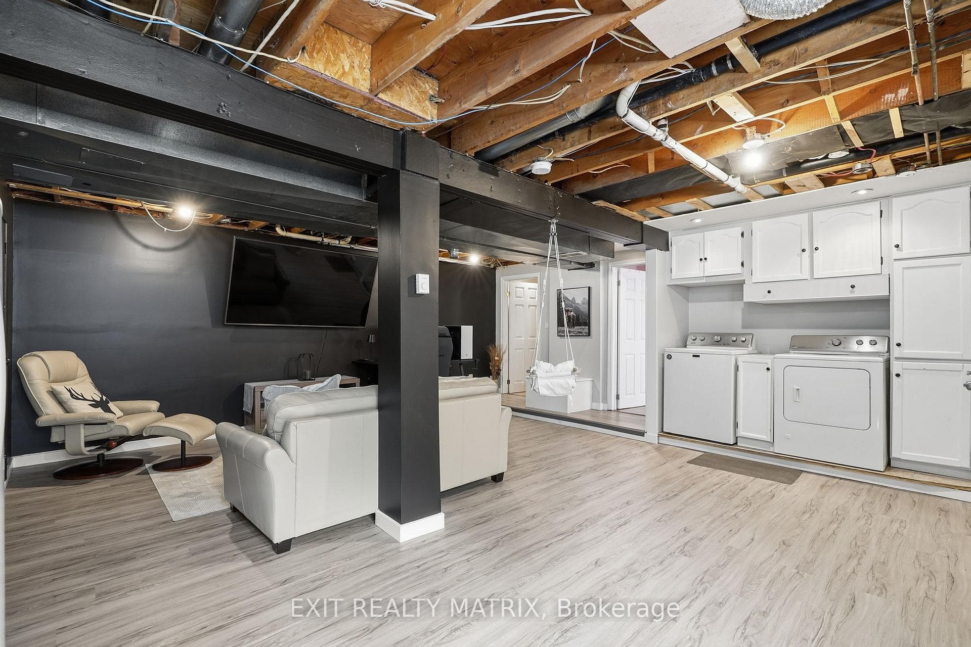 639 Boundary Road photo 19