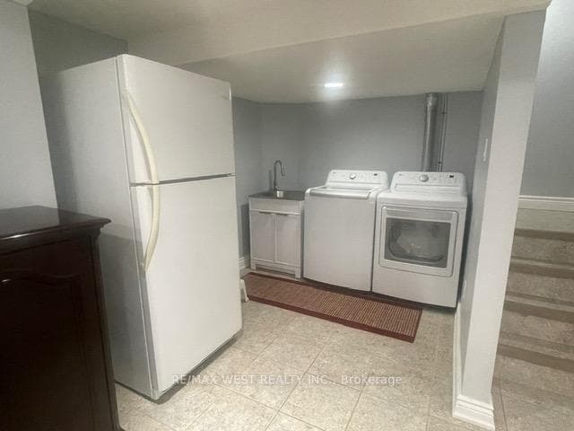 6 Gold Hill Road Unit Bsmt photo 23