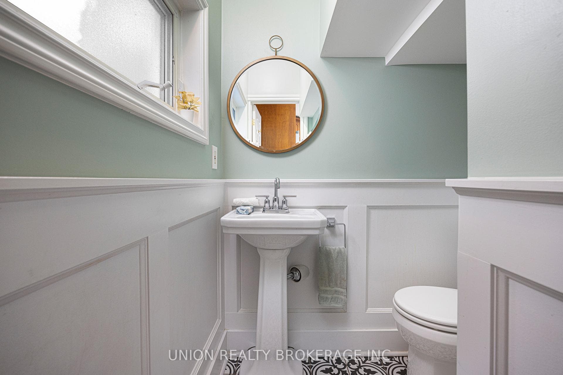 40 Norway Avenue photo 19