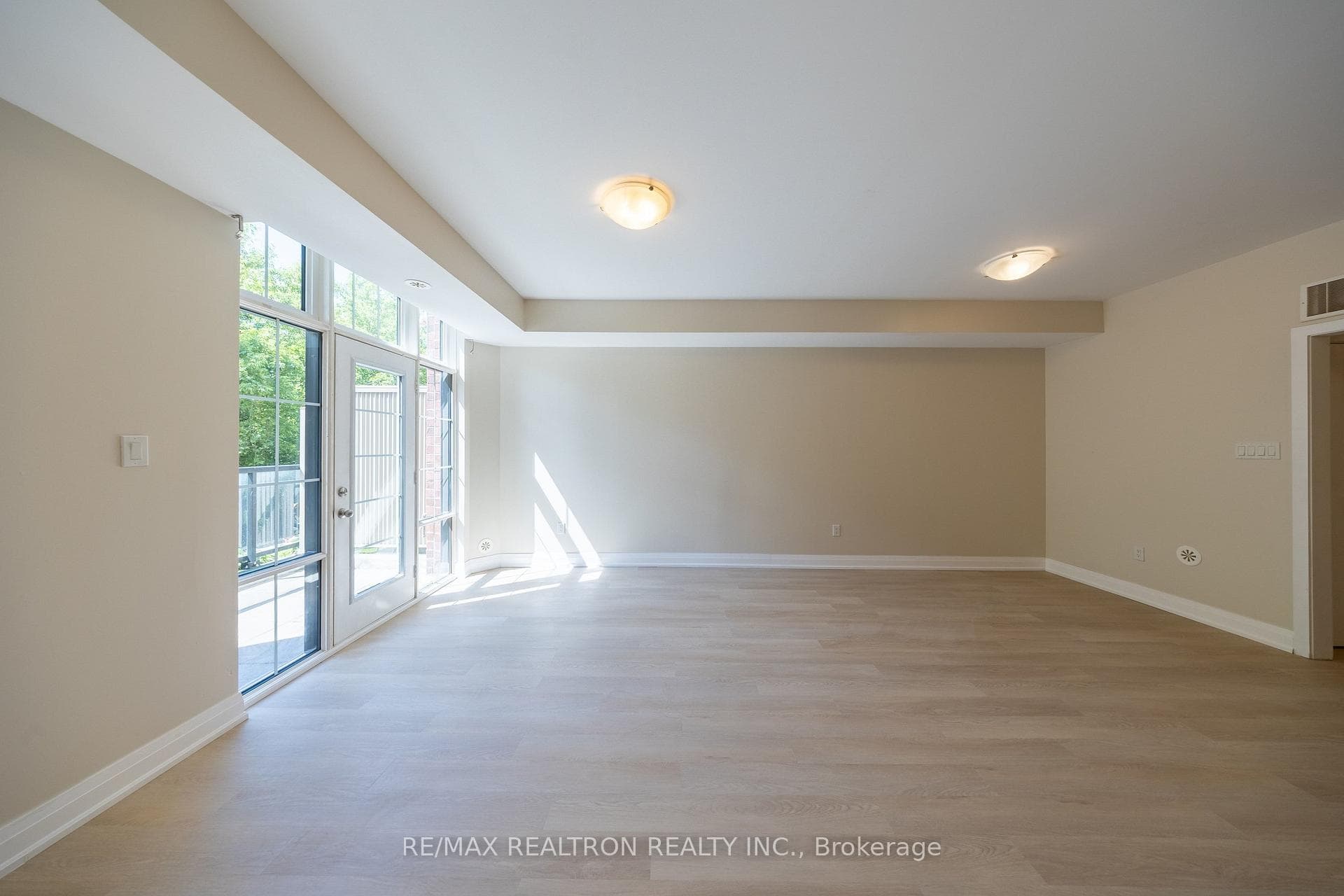 6 Whitaker Way Unit 157 photo 13