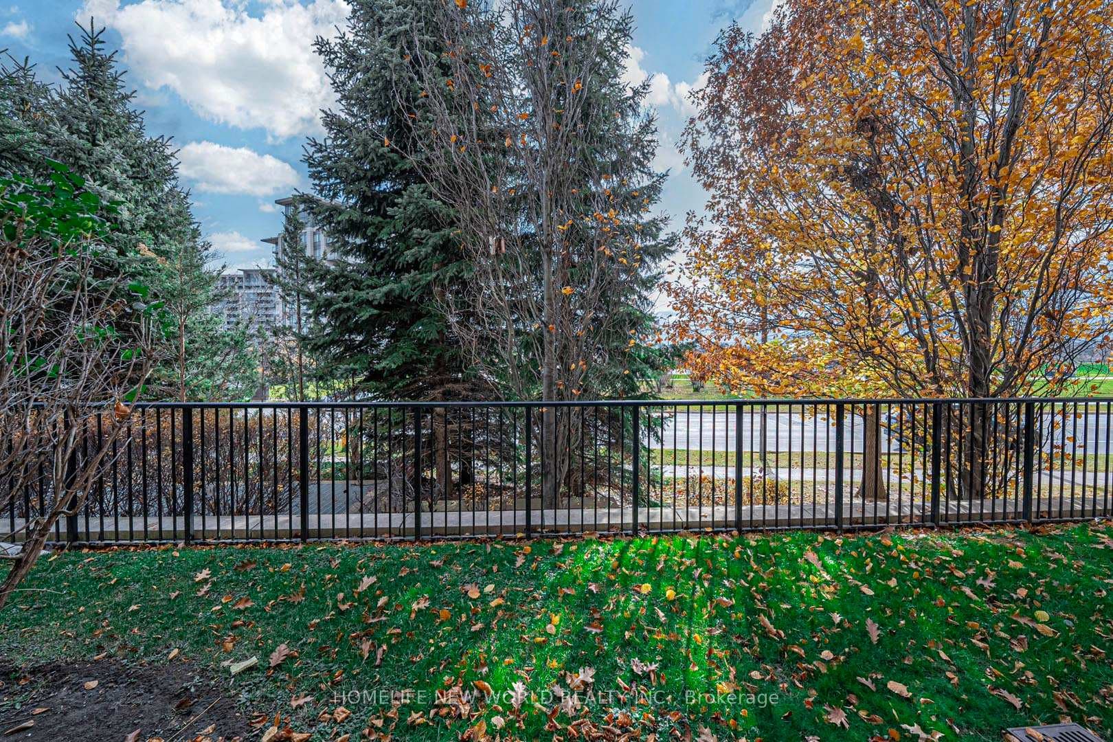 39 Galleria Parkway Unit 105 photo 15