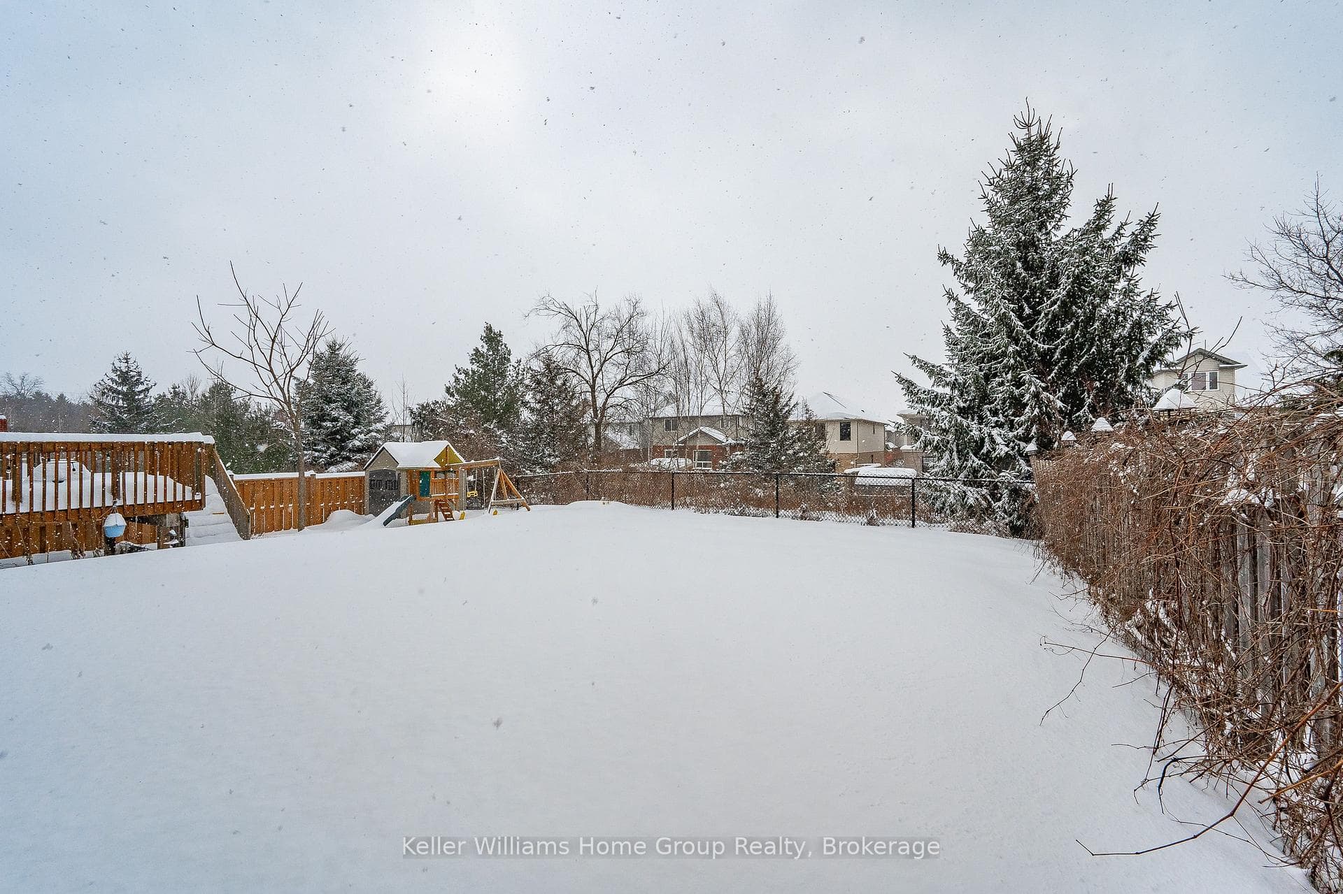 9 Wilkie Crescent photo 27