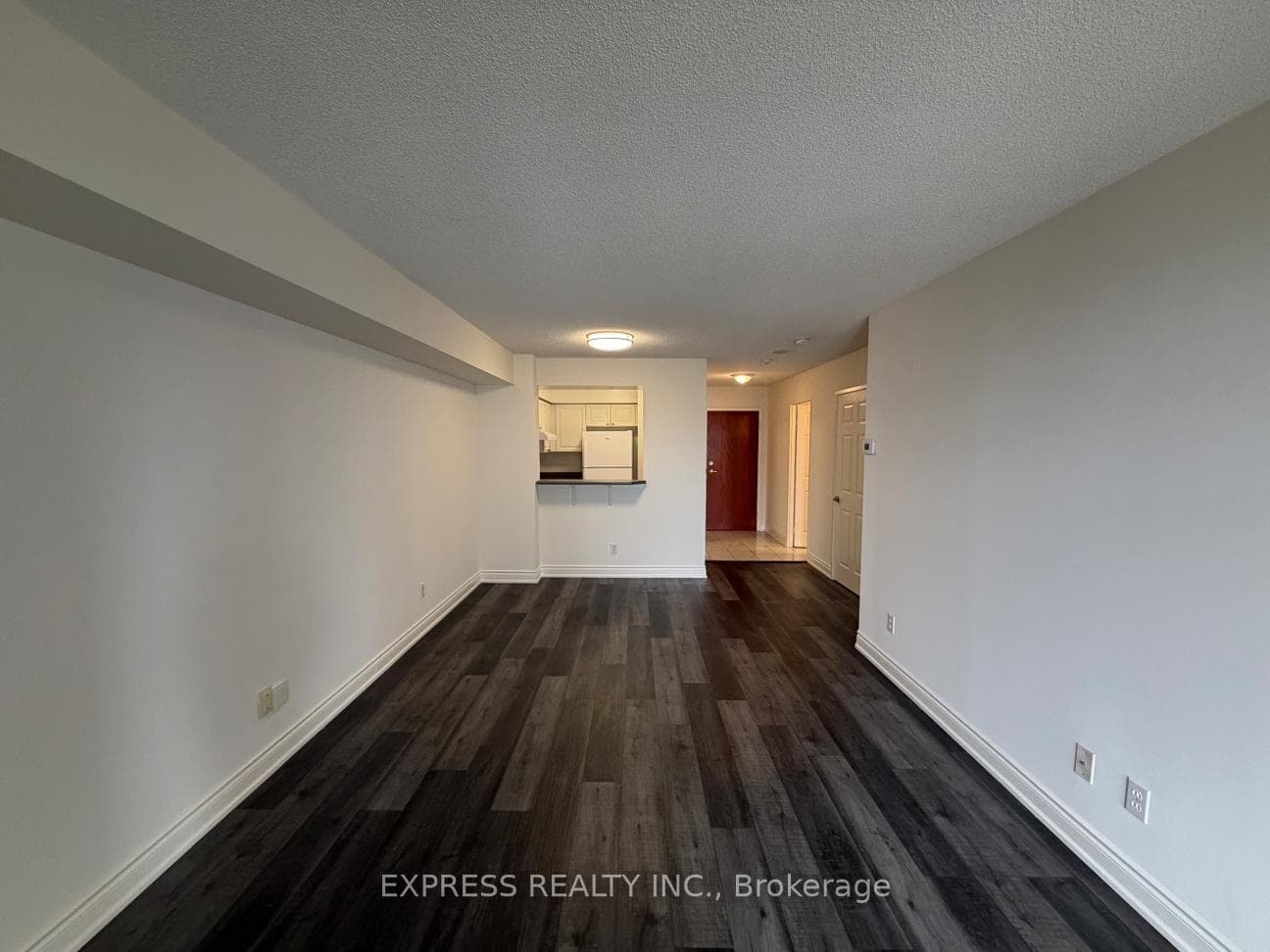 18 Hillcrest Avenue Unit 2201 photo 6