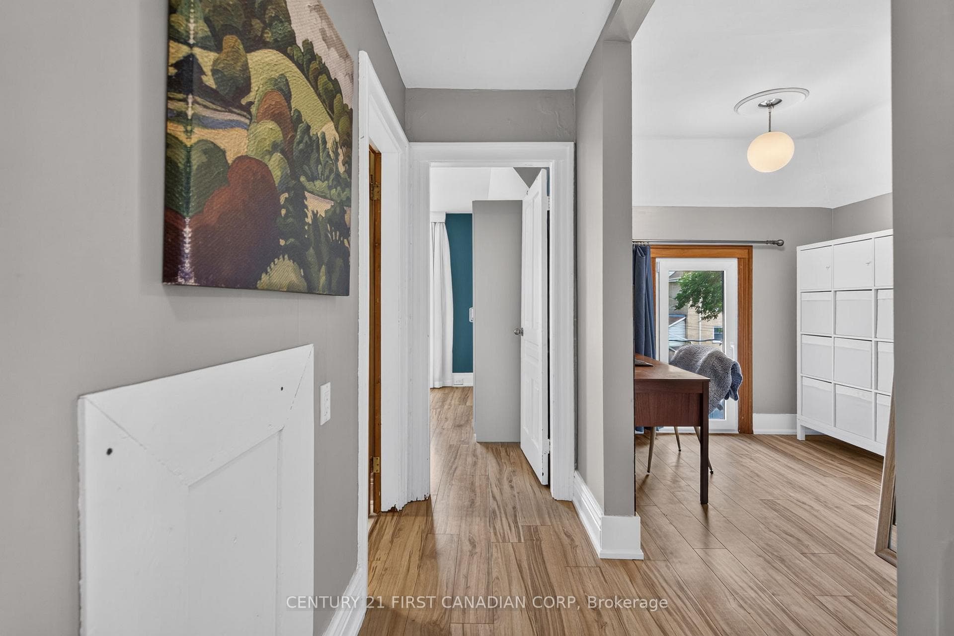 754 LORNE Avenue photo 17