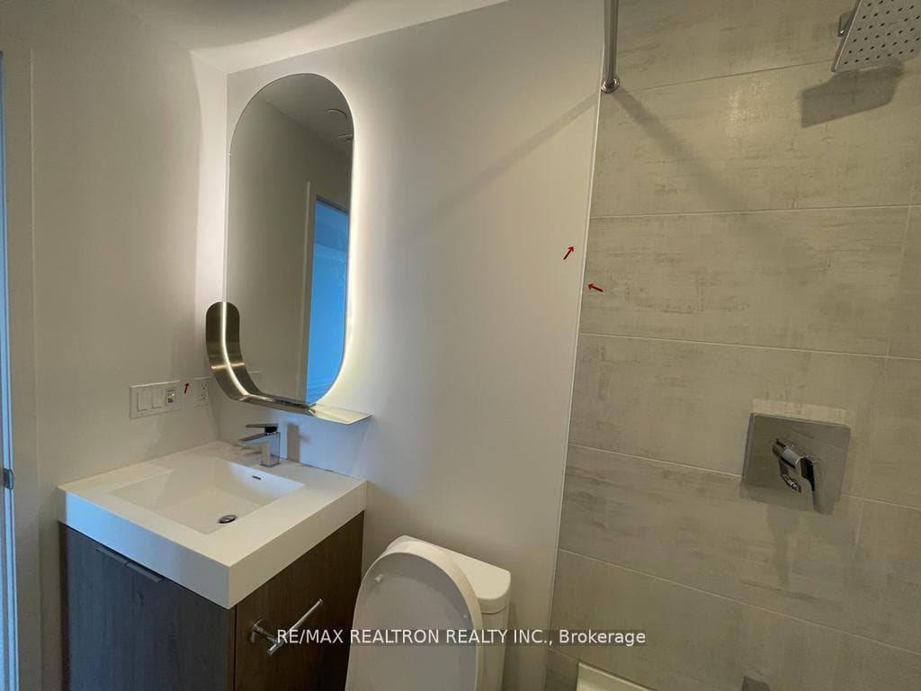 15 Holmes Avenue Unit 1709 photo 11