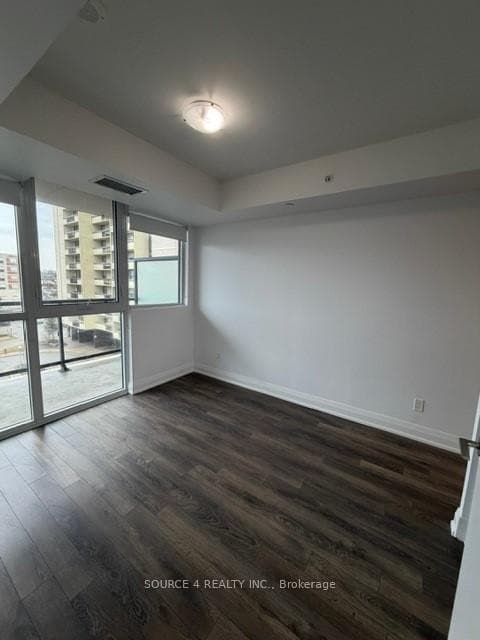 1461 Lawrence Avenue Unit 507 photo 7