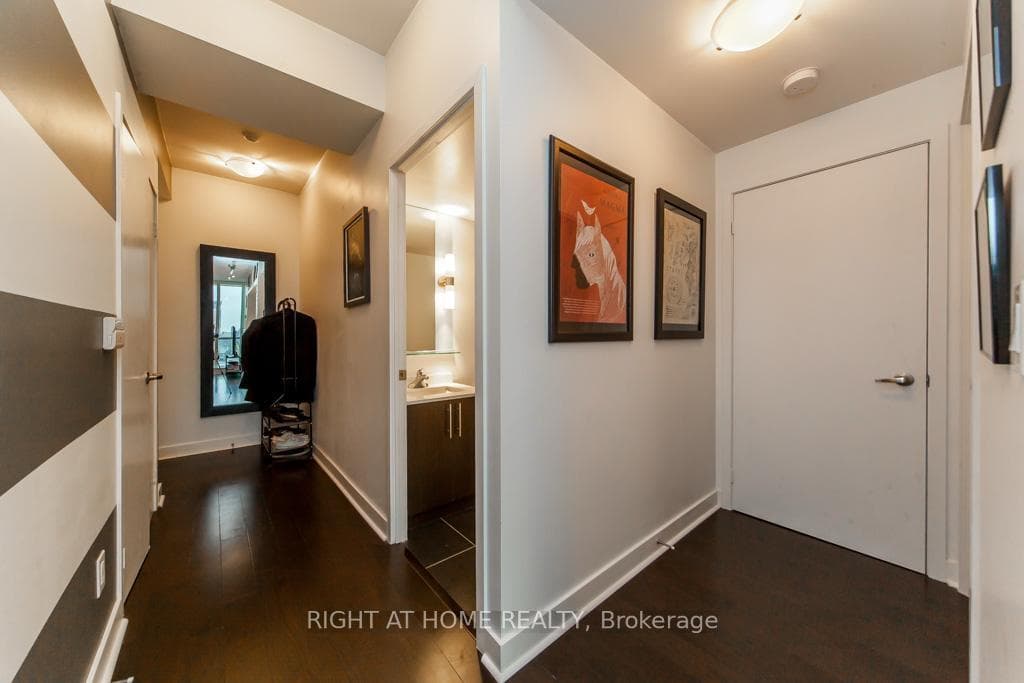 320 Richmond Street Unit 616 photo 6