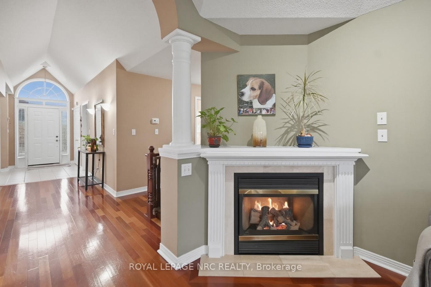 65 MCCAFFERY Crescent photo 24