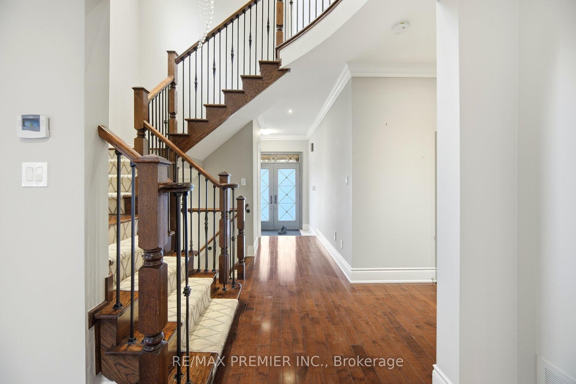 56 Stark Crescent photo 19