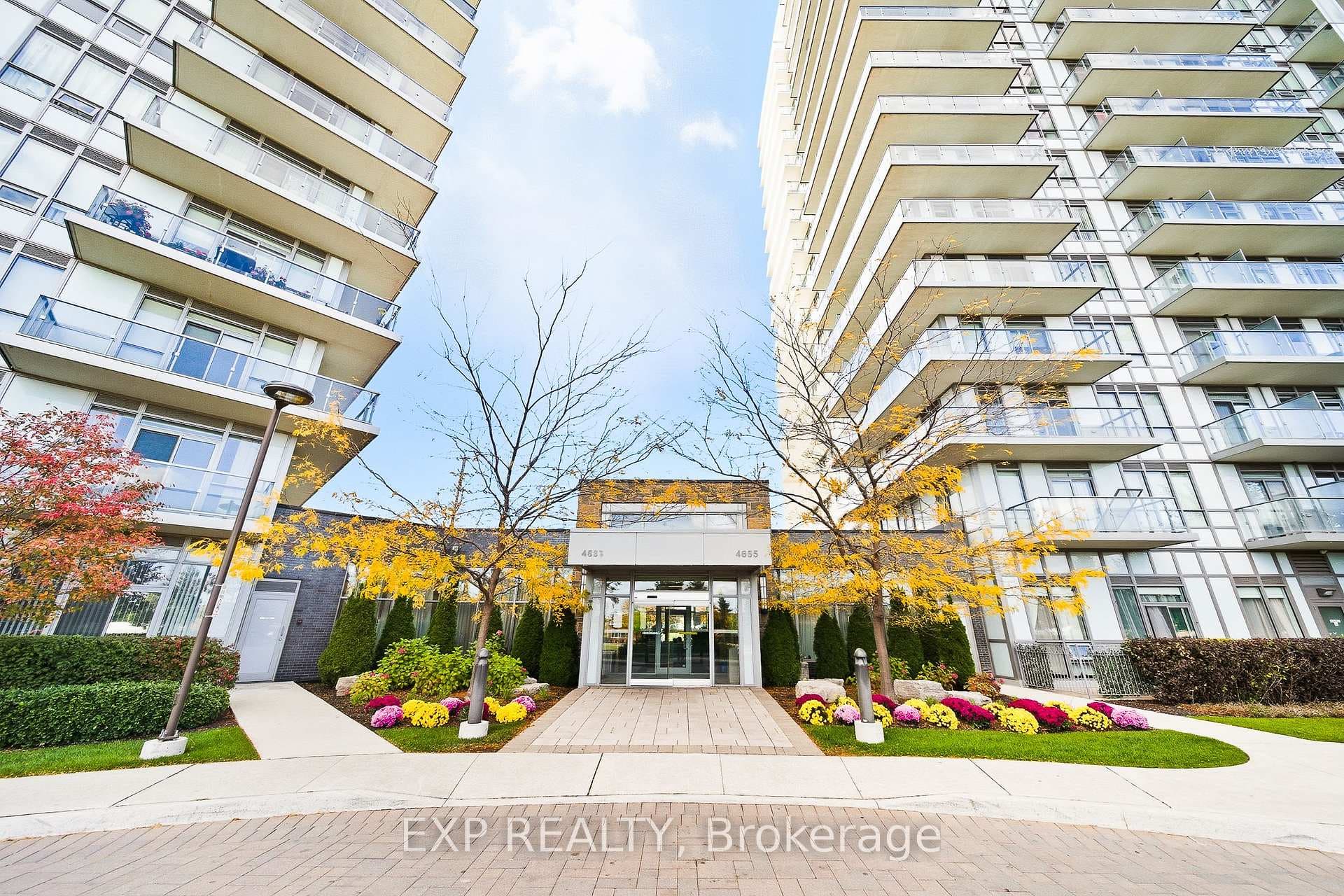 4655 Glen Erin Drive Unit 706 photo 3