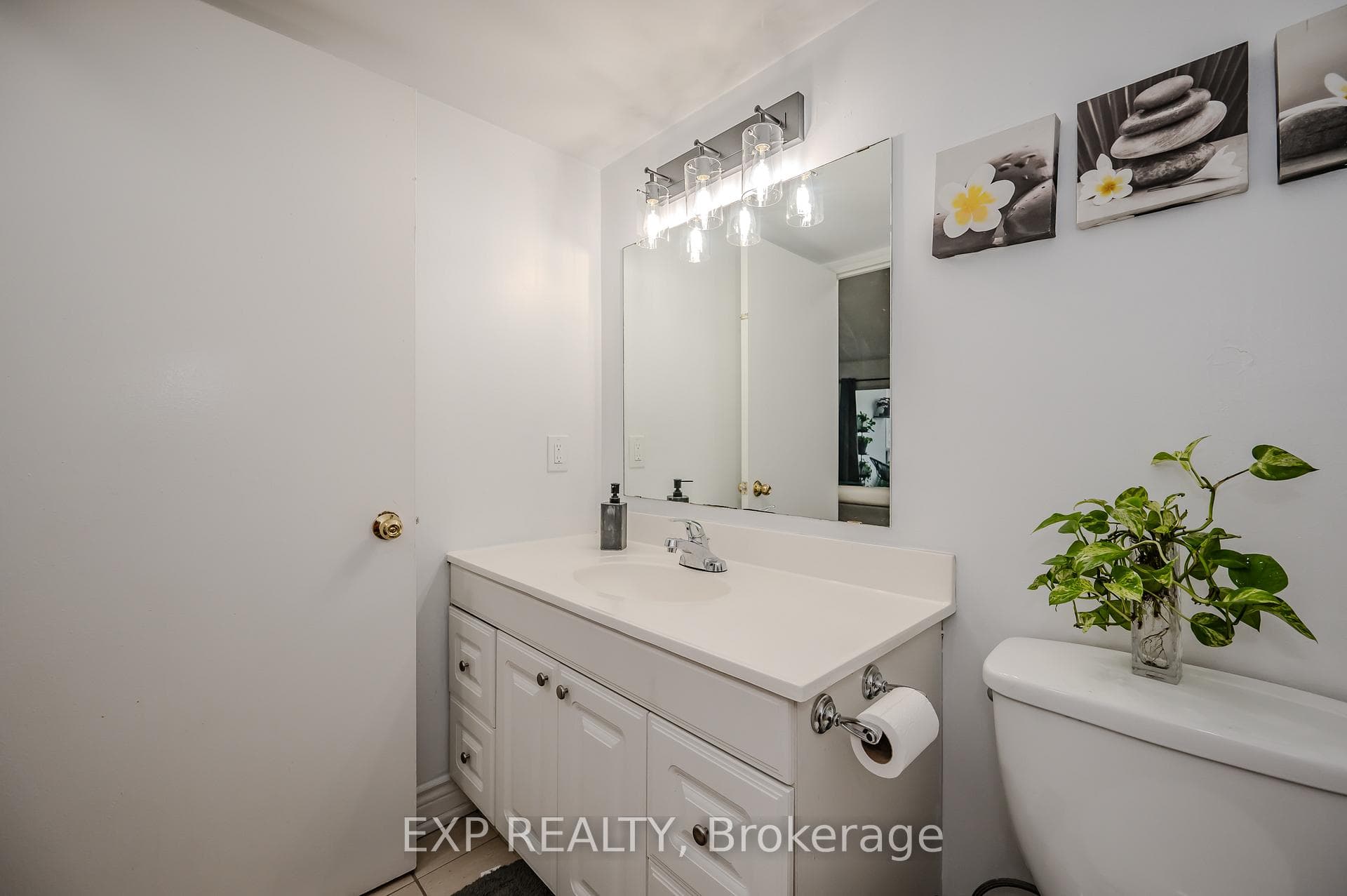 115 Hillcrest Avenue Unit 806 photo 15