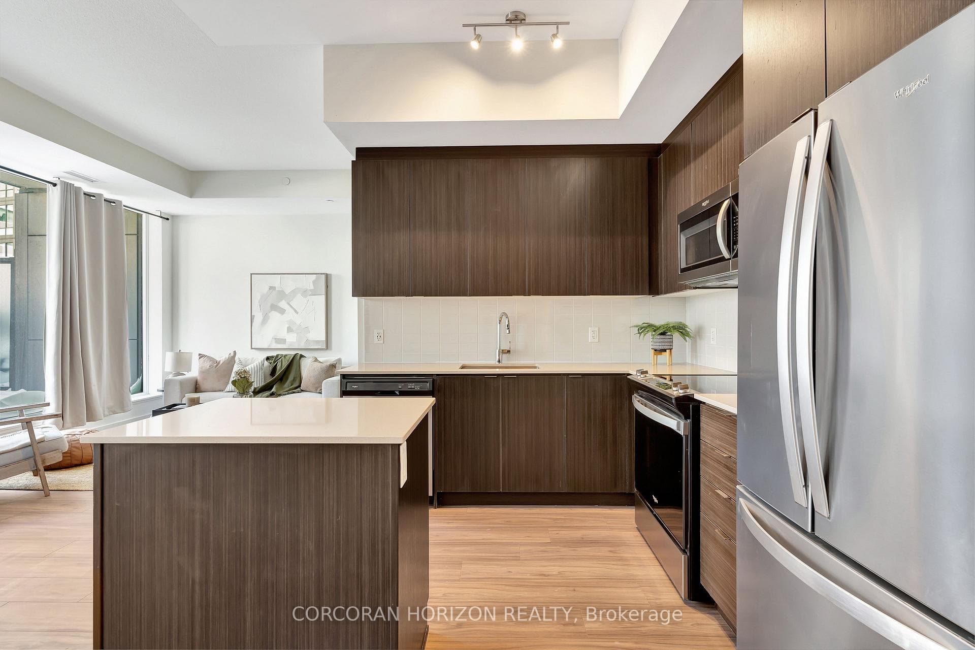 55 Duke Street Unit 509 photo 12