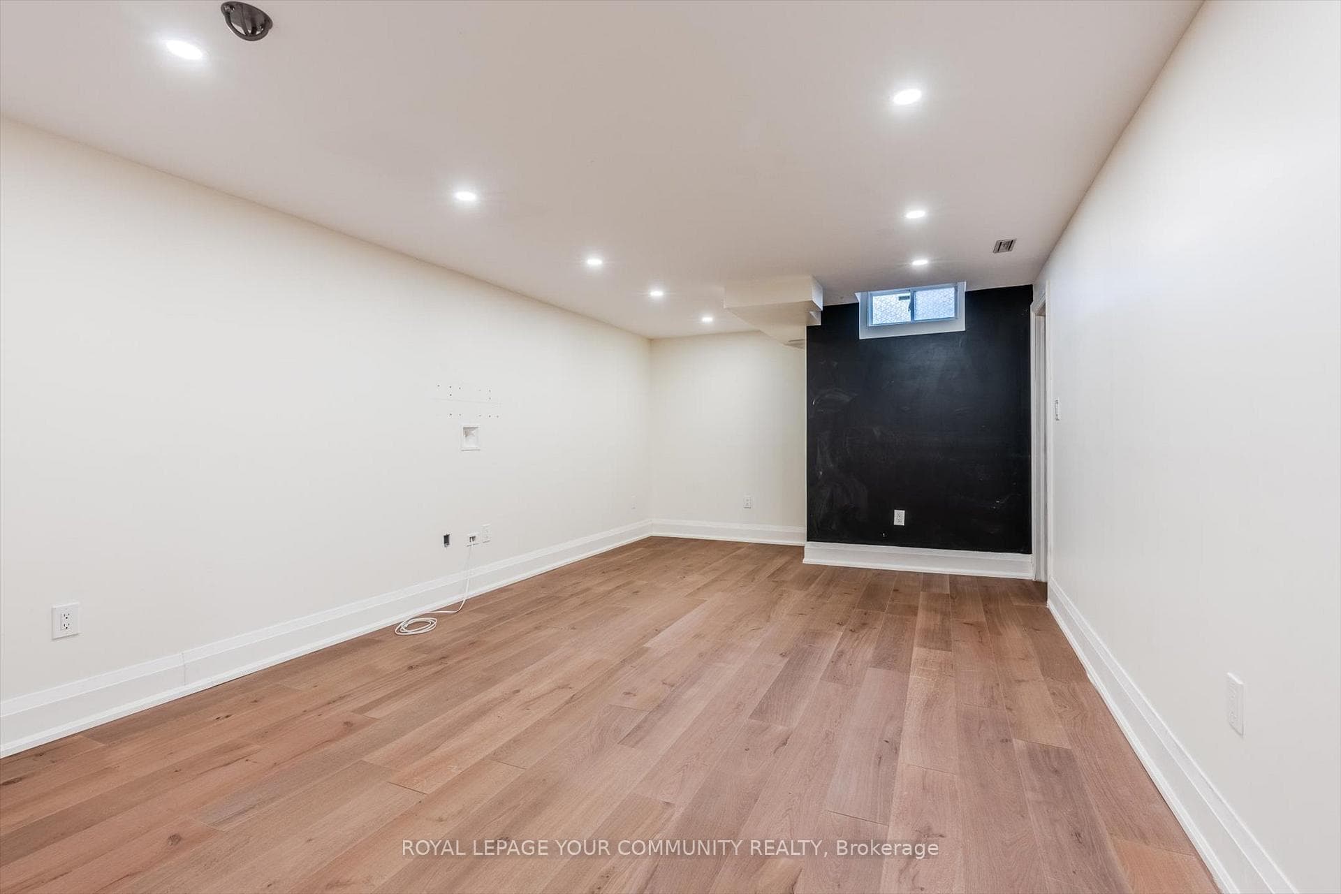 17 Castle Park Boulevard photo 28