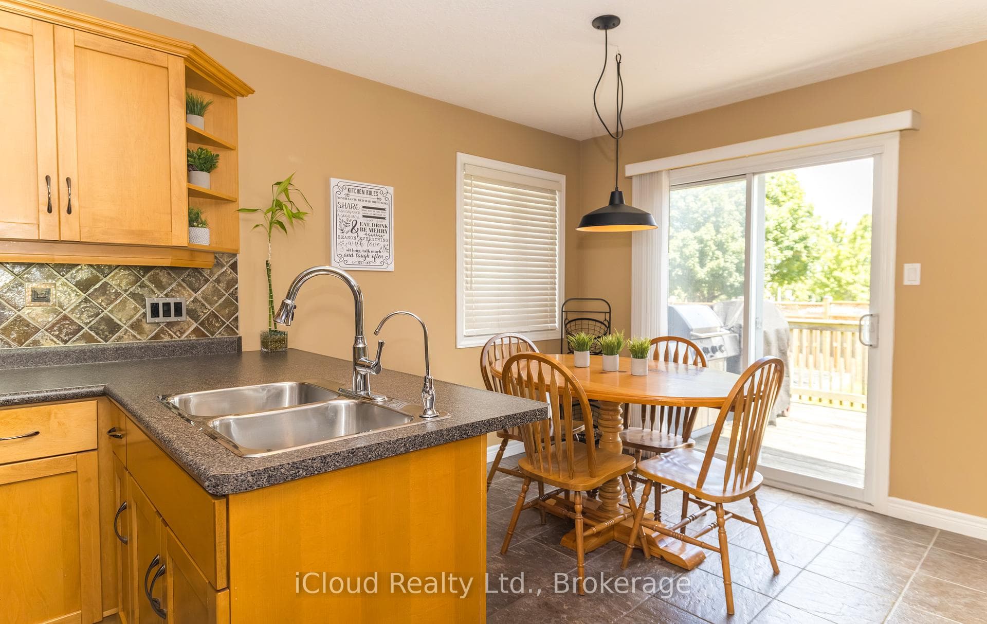 39 Beardmore Crescent photo 12