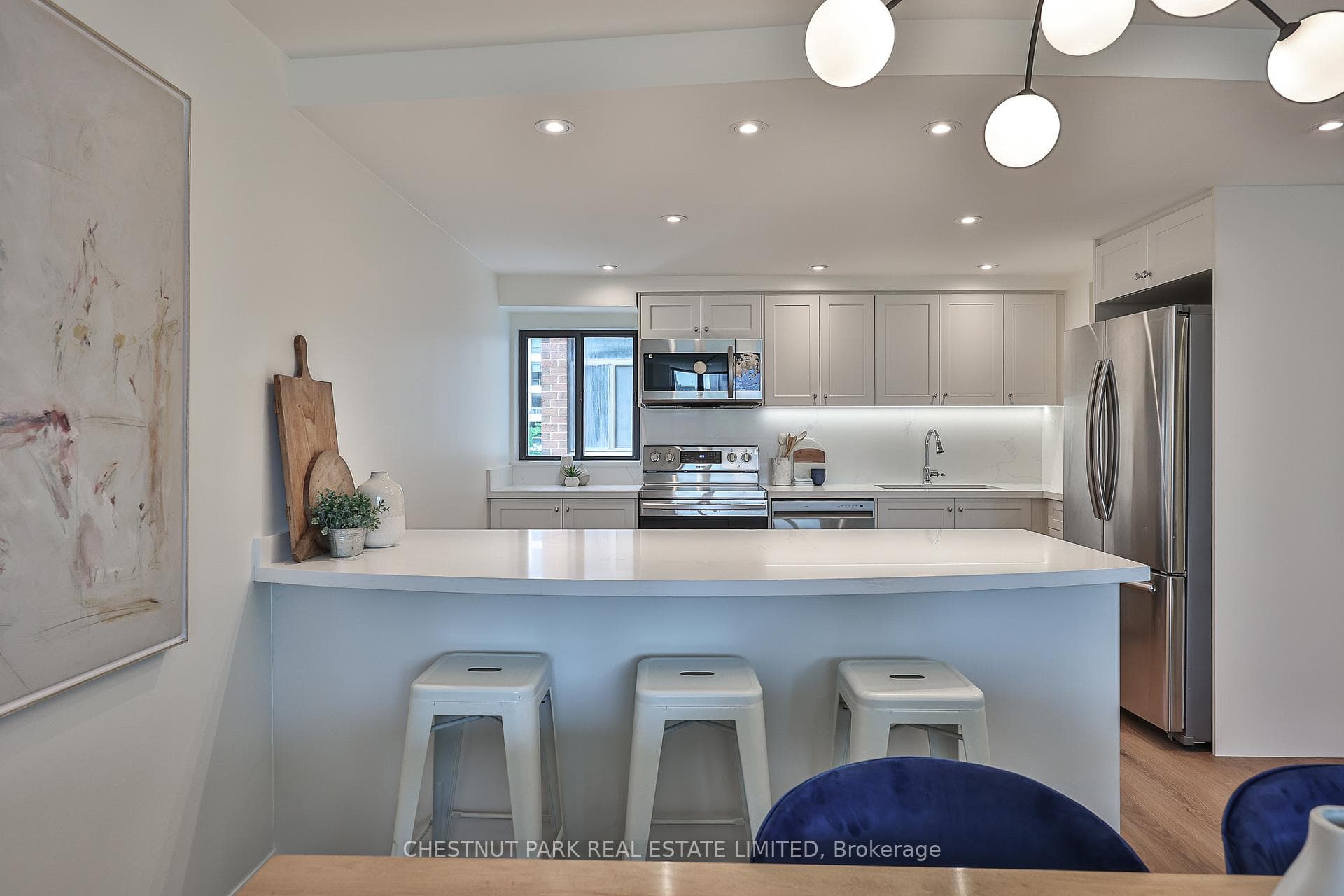 188 Spadina Avenue Unit 301 photo 12