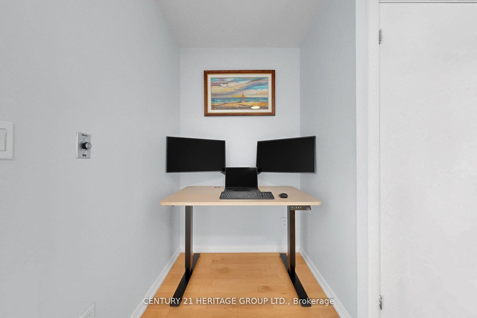 231 Fort York Boulevard Unit 2713 photo 17