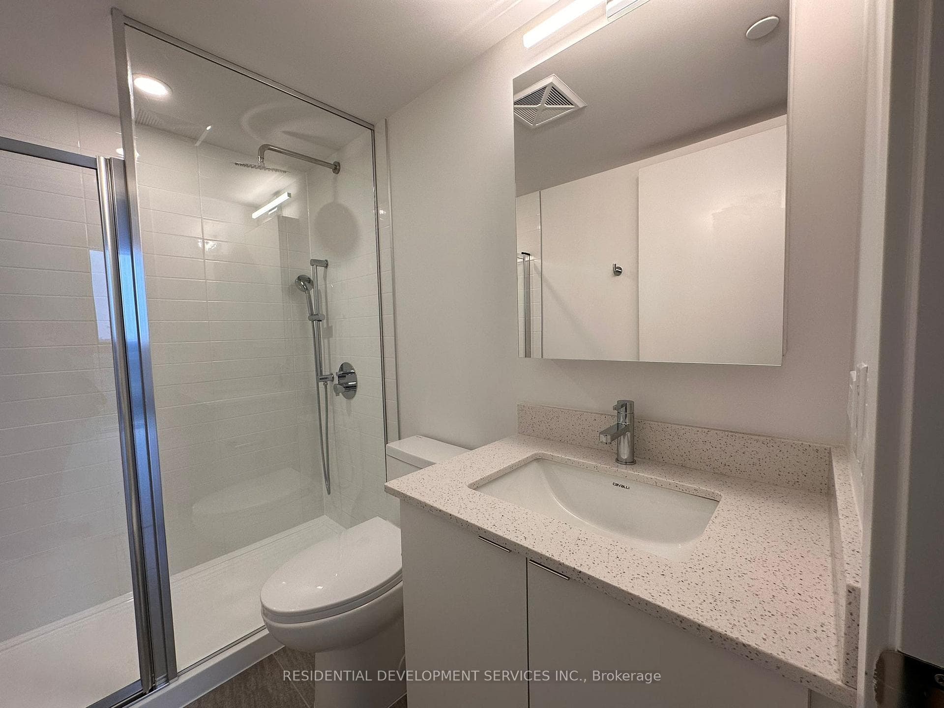 30 Tretti Way Unit 617 photo 9
