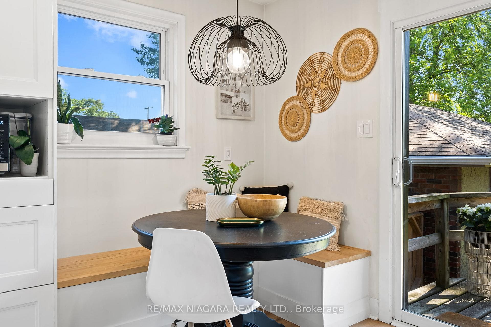 158 Homewood Avenue photo 10
