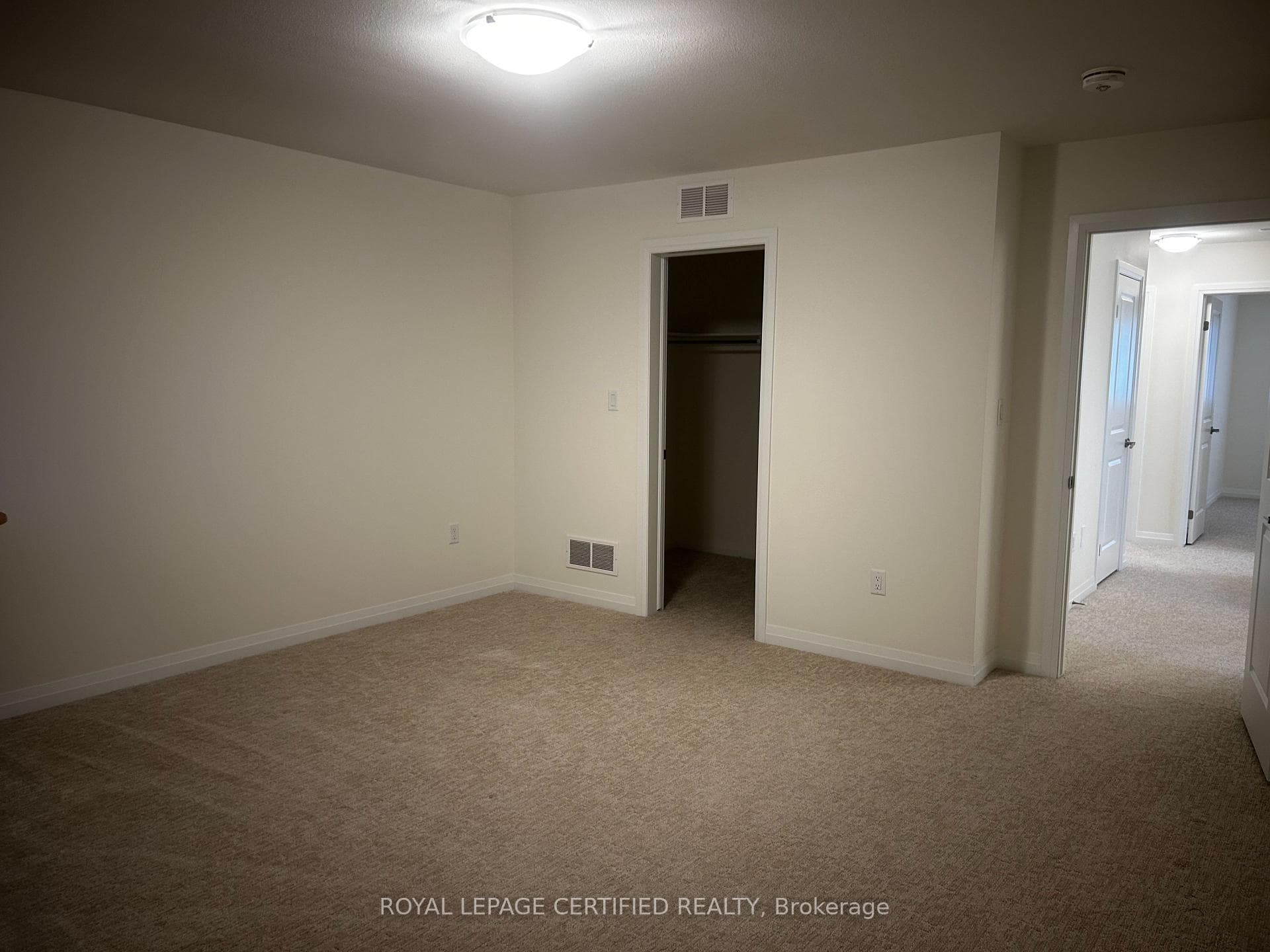 40 Whelan Court photo 15