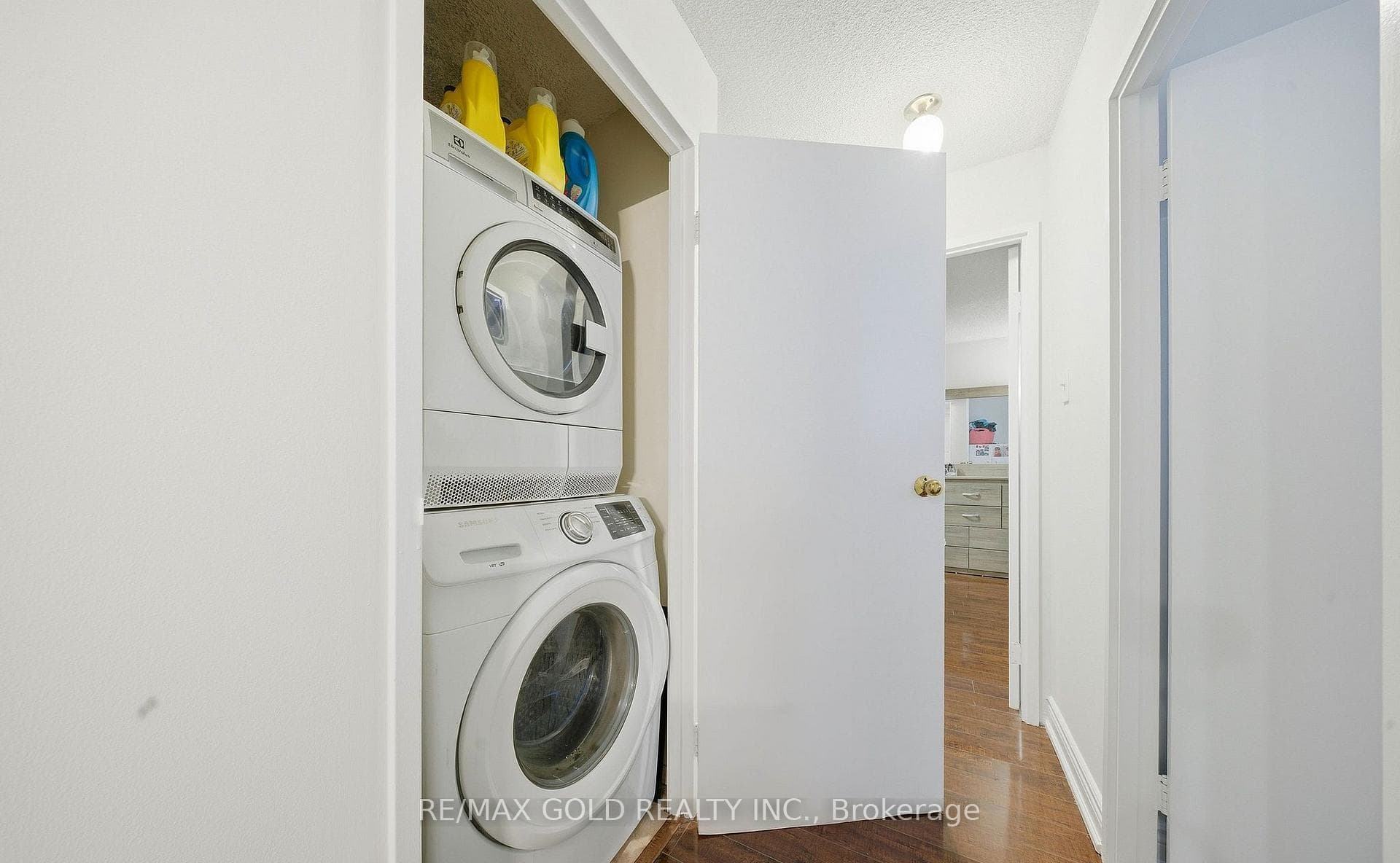 35 Trailwood Drive Unit 1112 photo 17