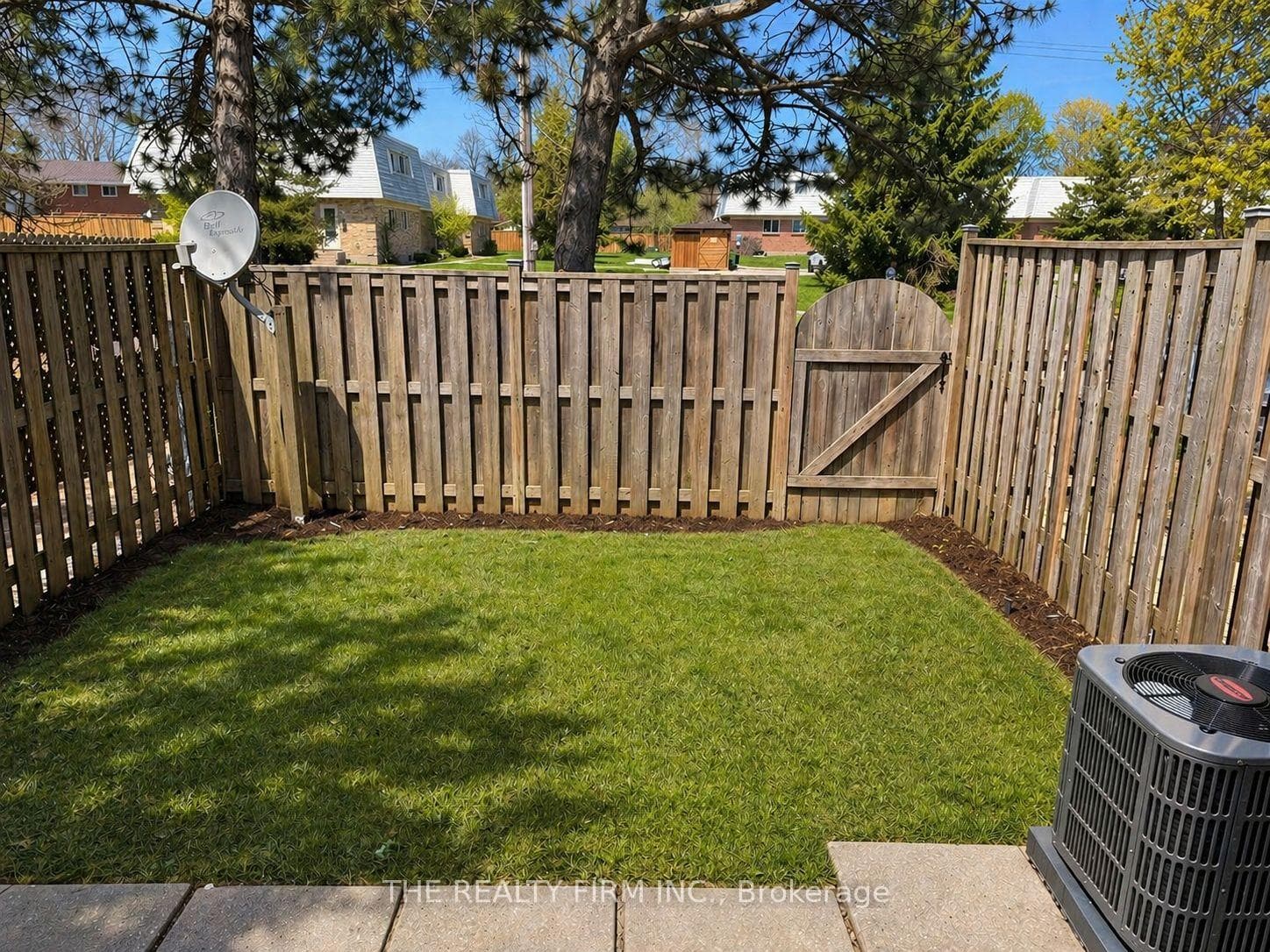 700 Osgoode Drive Unit 60 photo 16