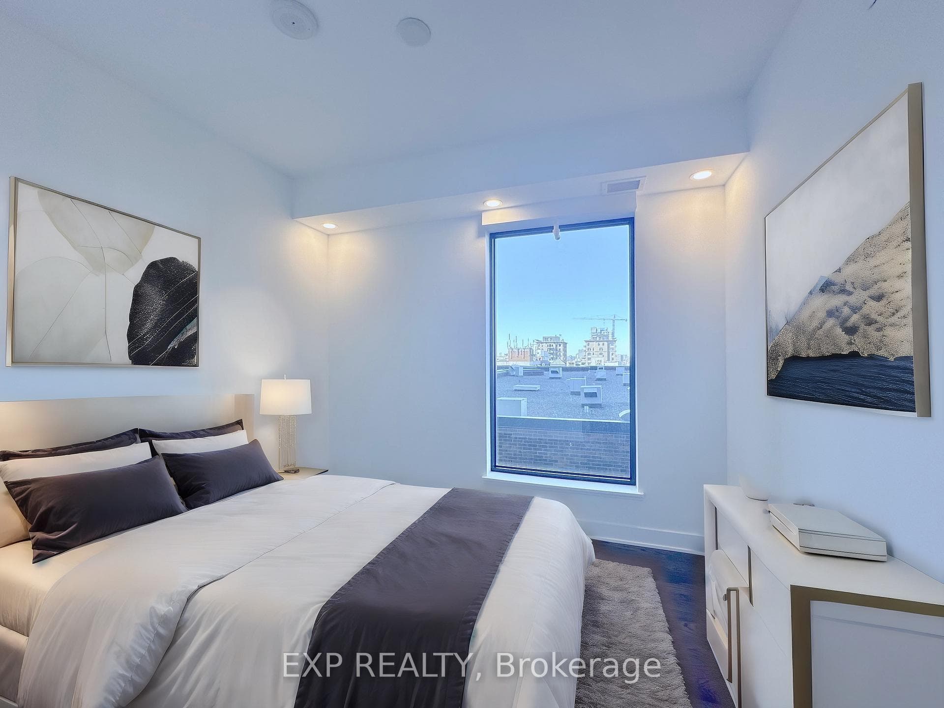 340 Queen Street Unit 1301 photo 8