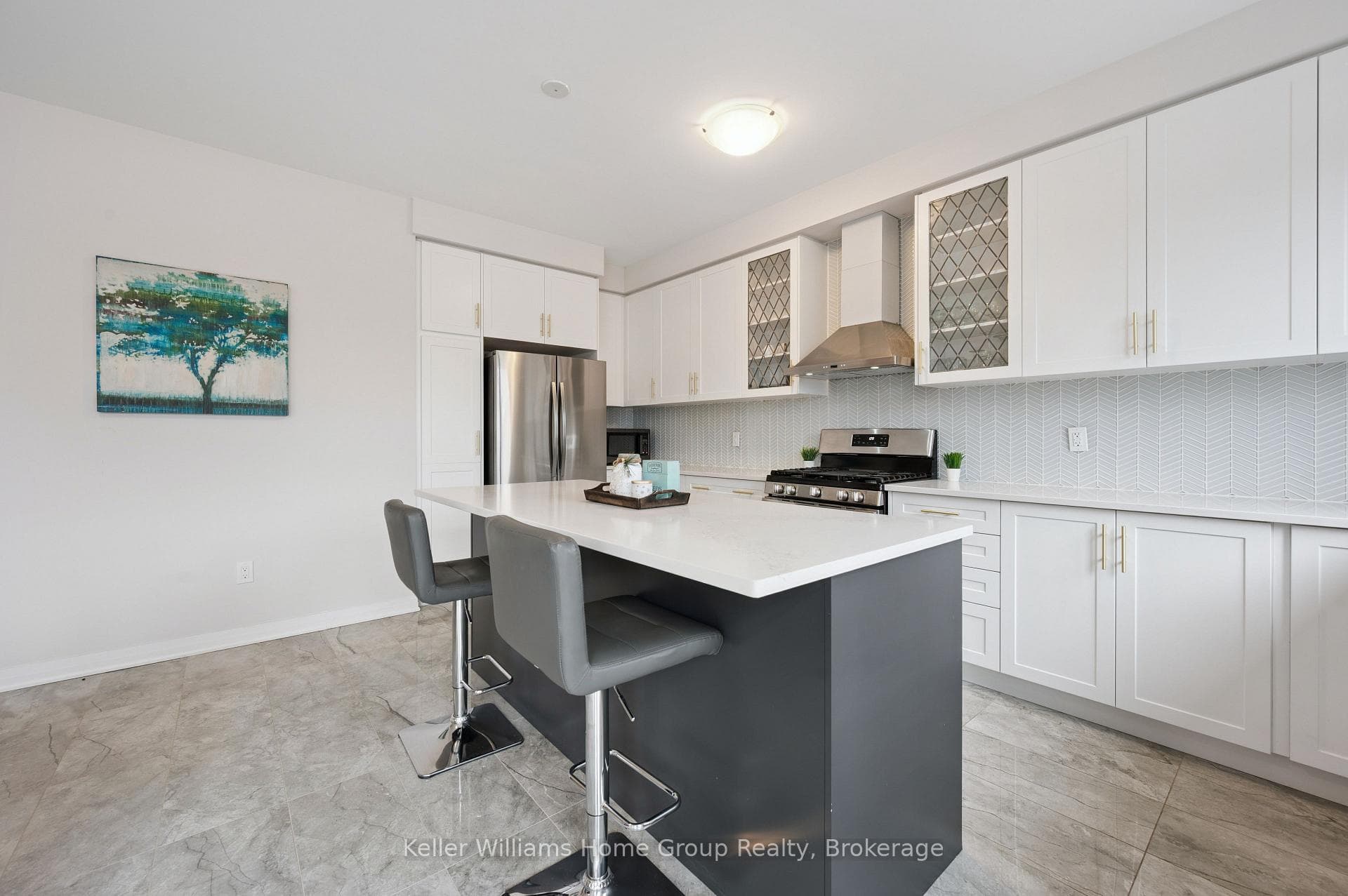 445 Robert Woolner Street photo 15
