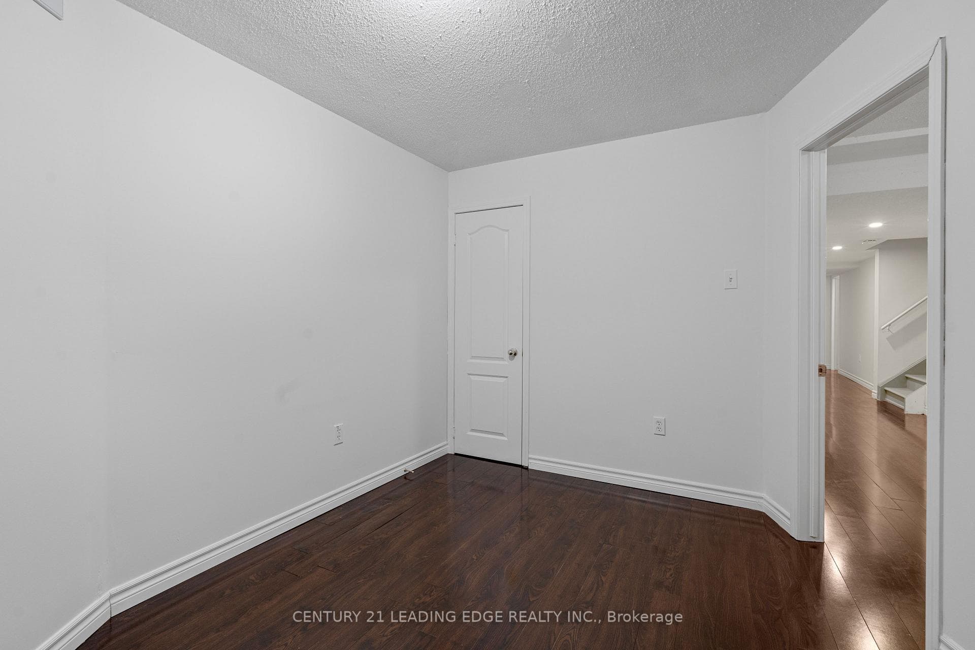 1339 Brandon Terrace photo 21